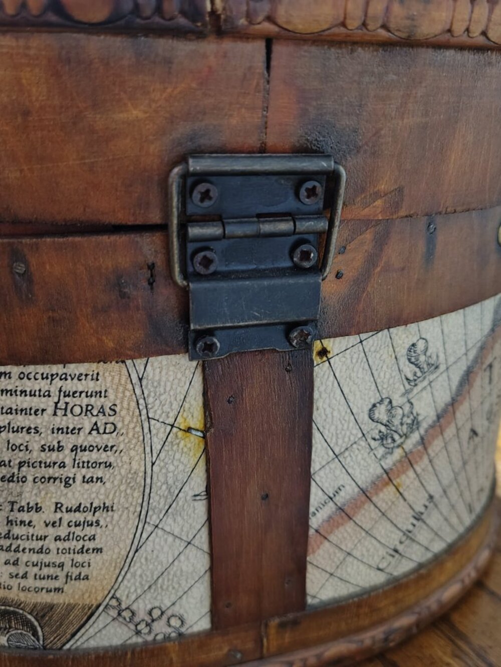 Wooden Box Trinket Storage Globe Map - Picture 14 of 15
